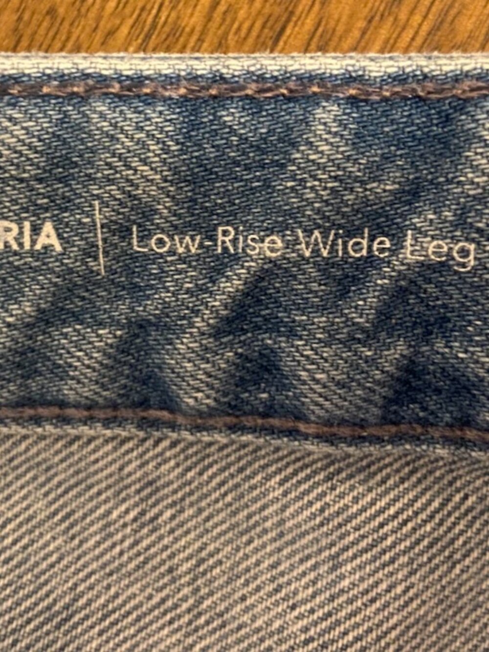 AG Adria Low Rise Wide Leg Jeans in Great Shape 30 (Size 10) - $40 - Picture 9 of 14